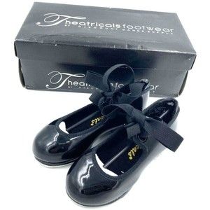 Tap Shoes Girls 6.5 M Theatricals Footwear - New in Box